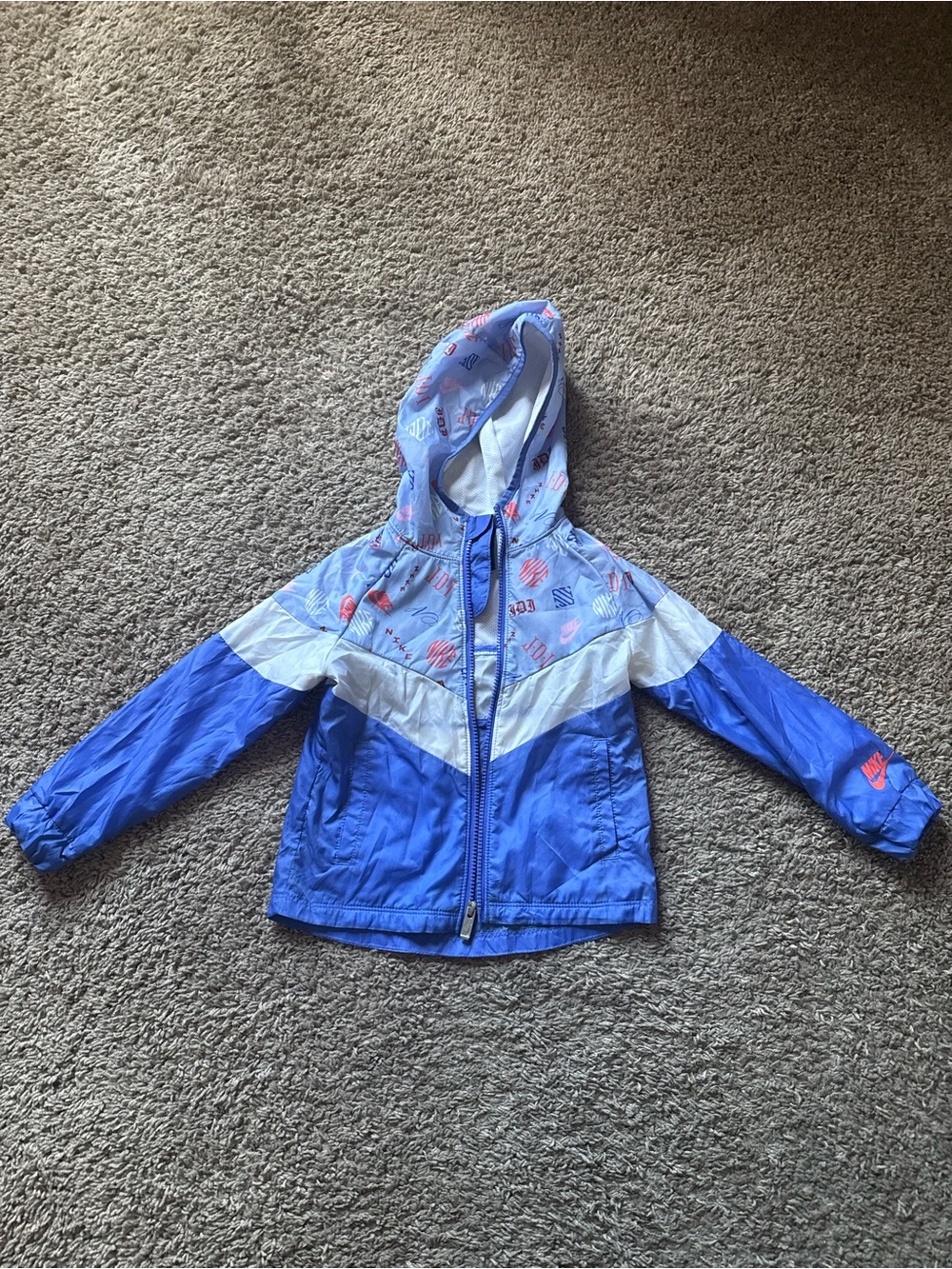 Nike girls jacket size 4